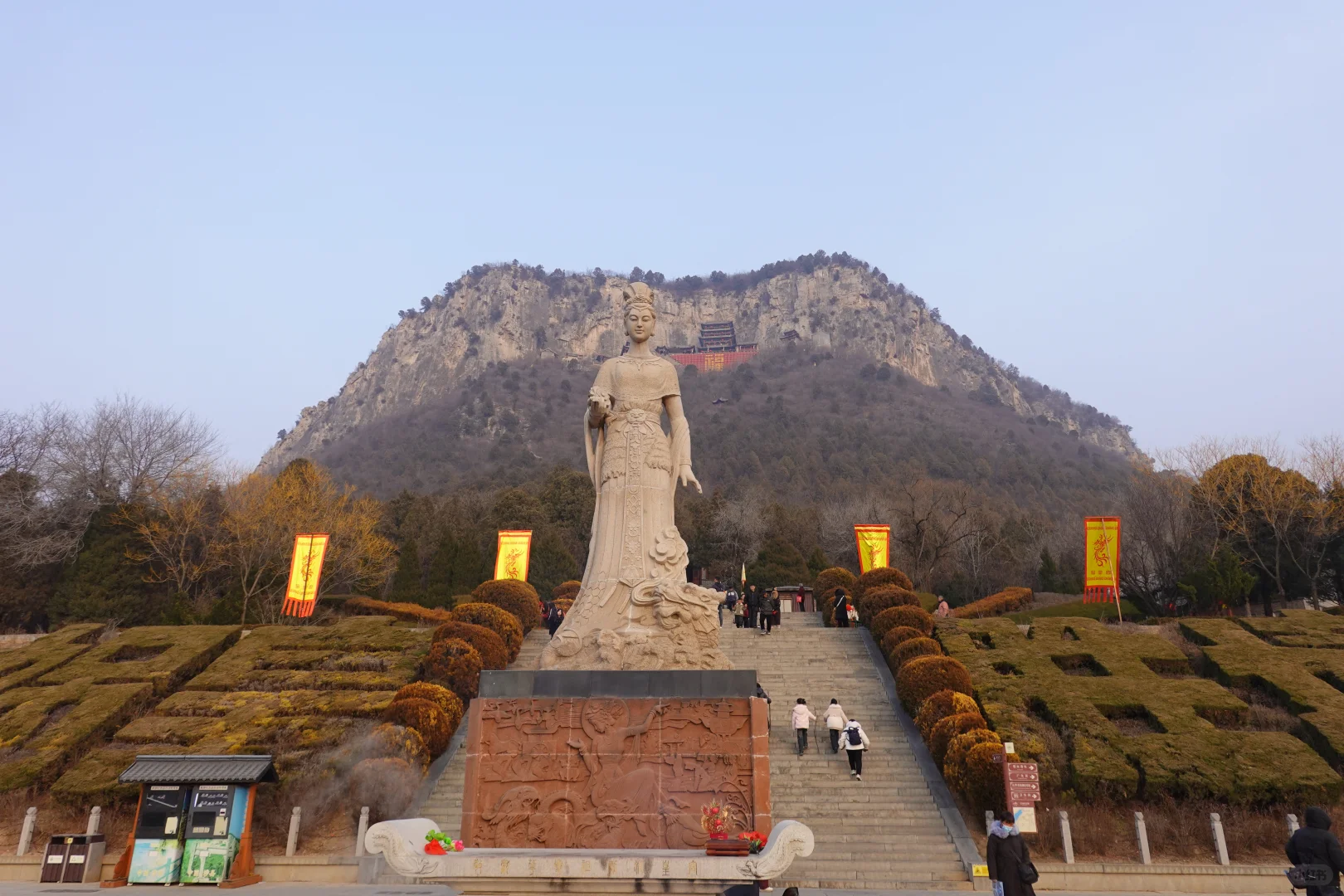 河北邯郸涉县，娲皇宫和北齐石刻