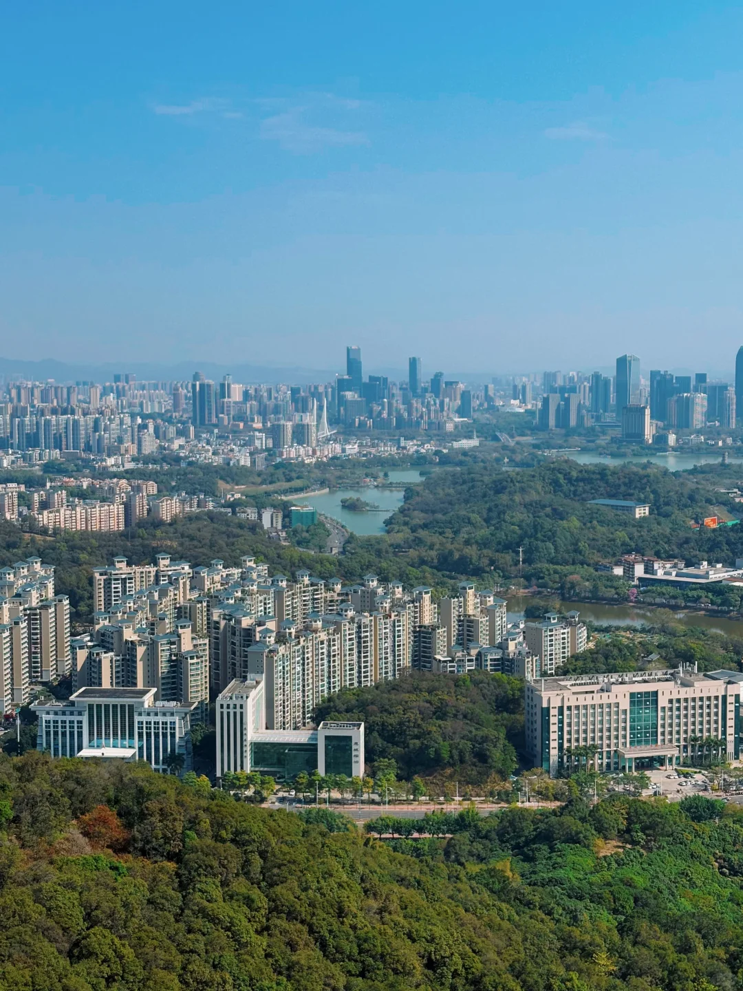登顶高榜山 | 在人生的道路上，要向前向前！