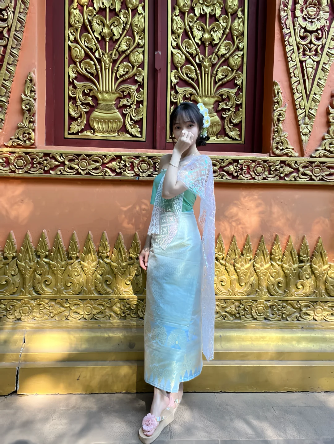 在曼听公园当傣妹的一天