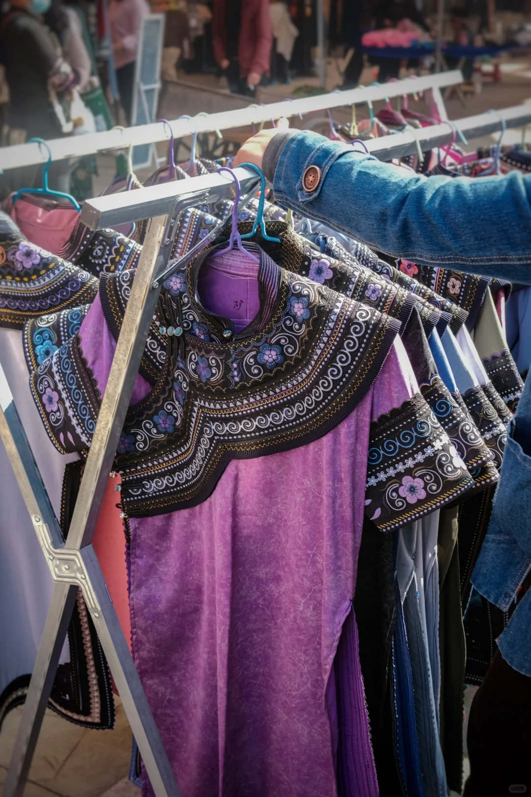 元阳赶集｜遇见一群色彩美学家和叠穿大师