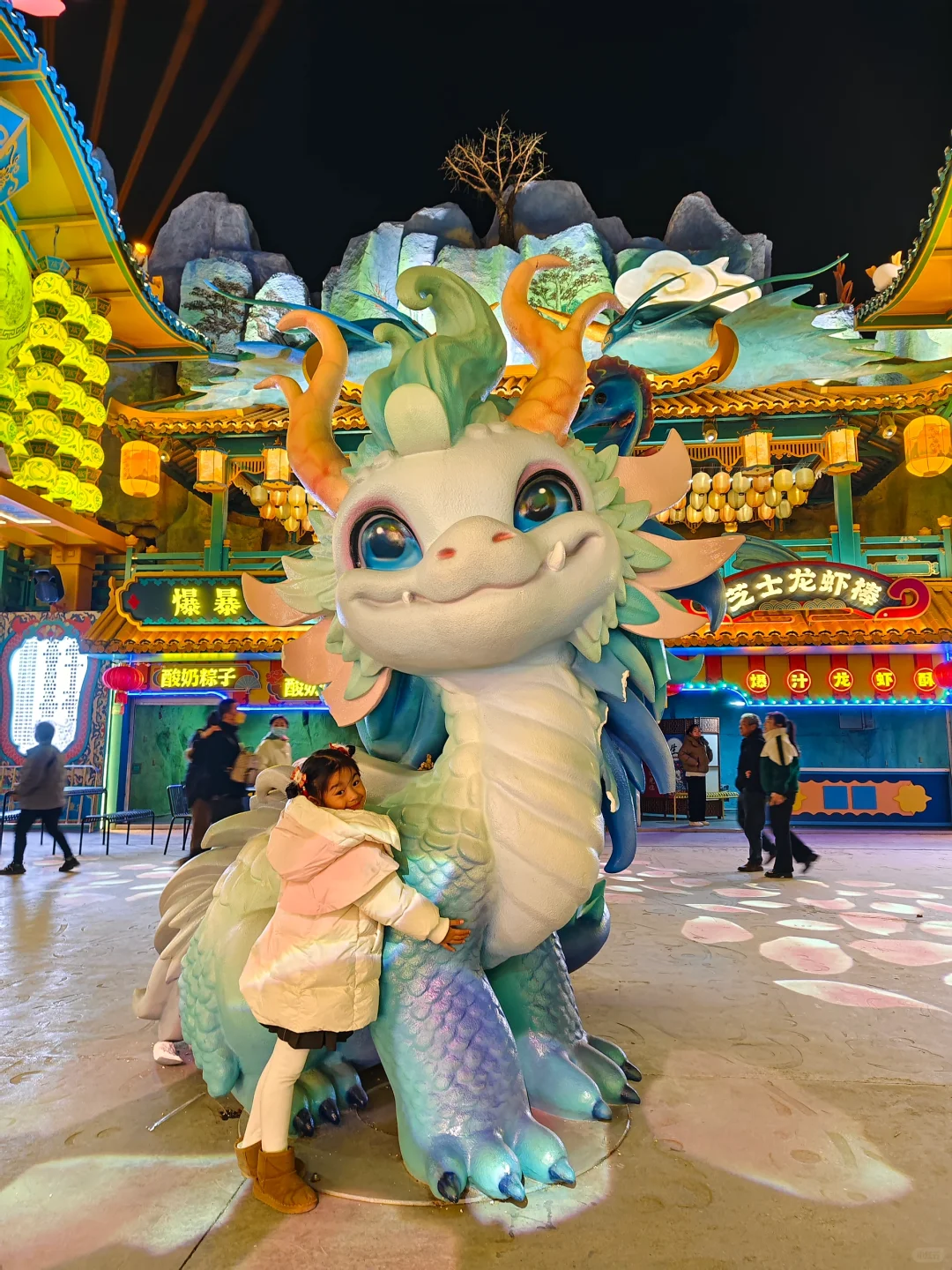 平湖山海几千重 嘉兴不夜城