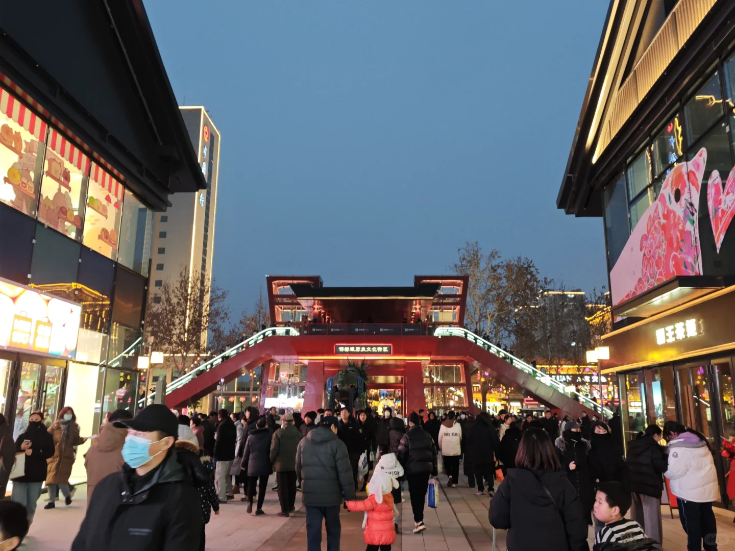 蛙趣，现在邯郸都成这样了吗？