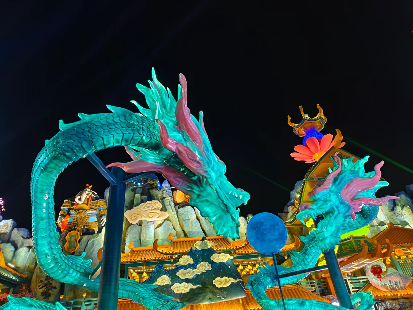 平湖山海几千重 嘉兴不夜城