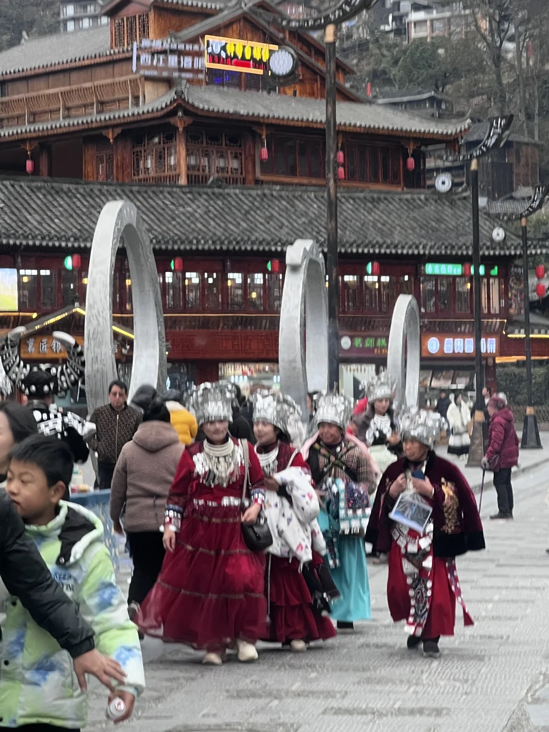 2.10号西江千户苗寨景区实况