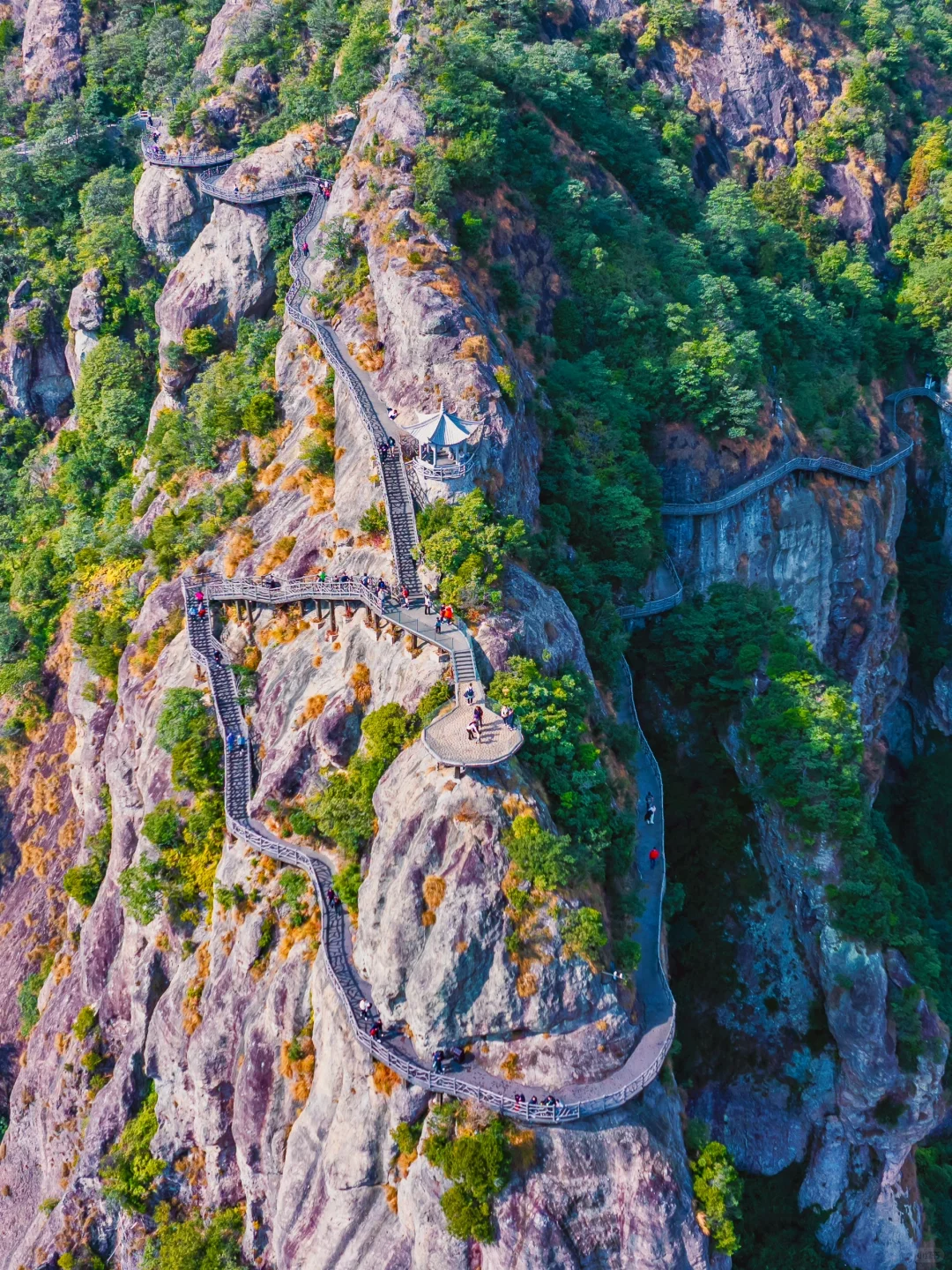 被《国家地理》评为浙江最美的山到底有多绝!