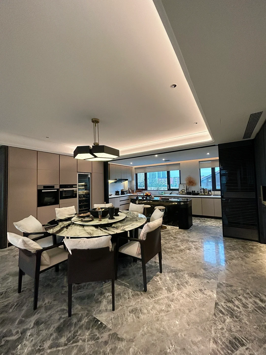 朋友320w买长沙主城景区豪宅，震惊我了