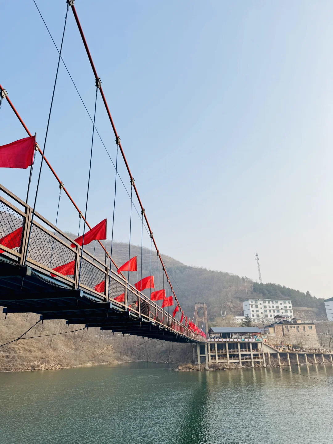 进山遇湖，见山不见人，京娘湖！