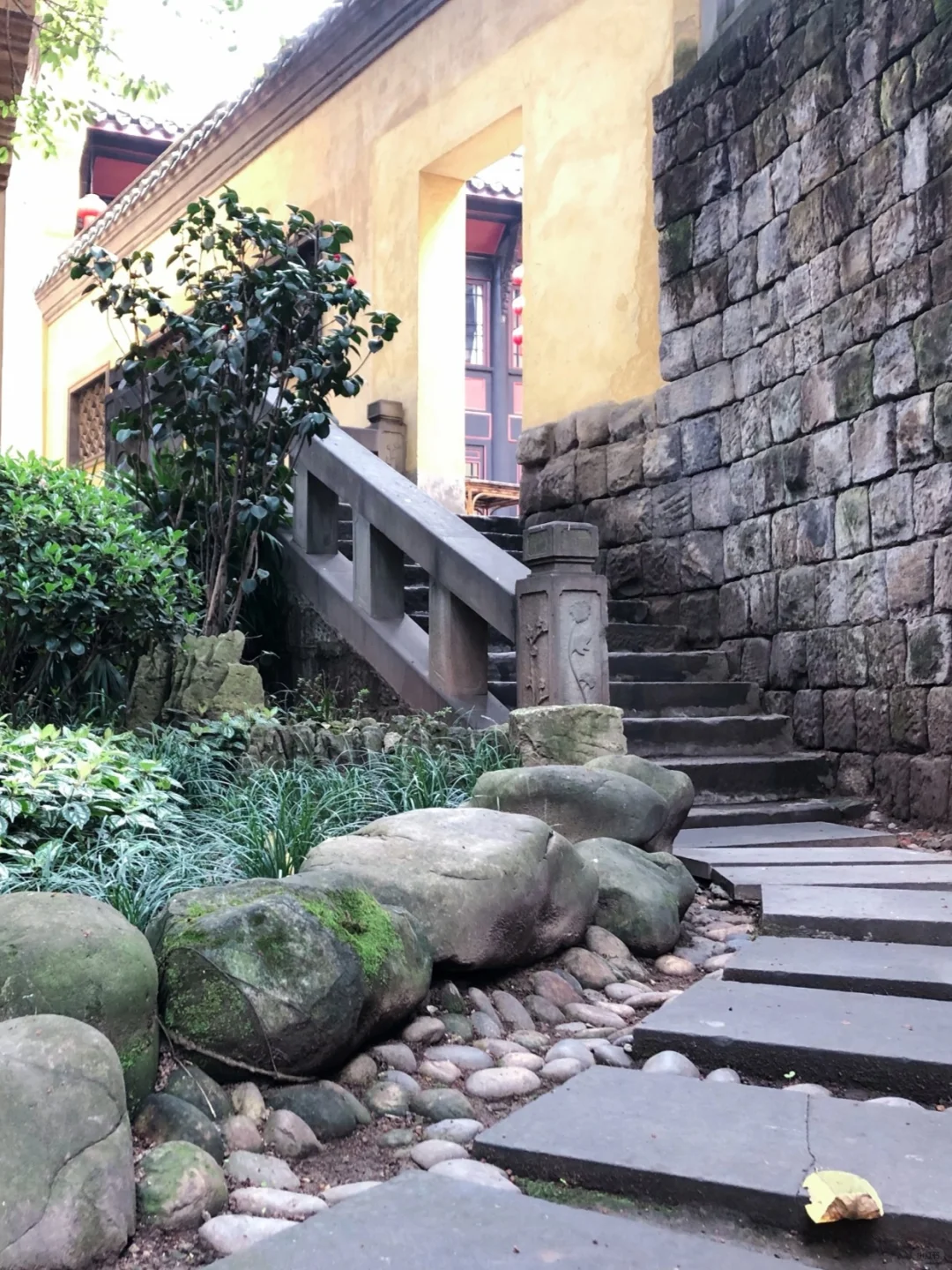 来重庆一定要去这里耍一哈子！包好玩的！