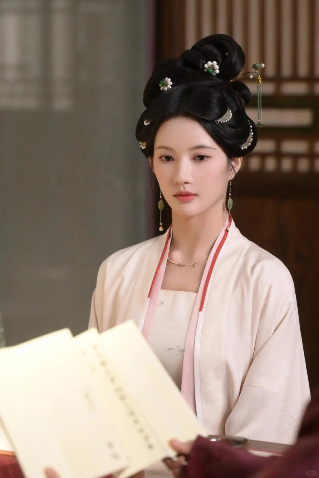 平扇双眼皮模版-刘些宁