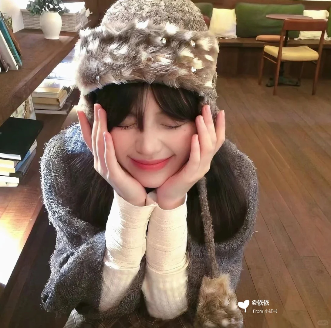 气质纯欲女生头像