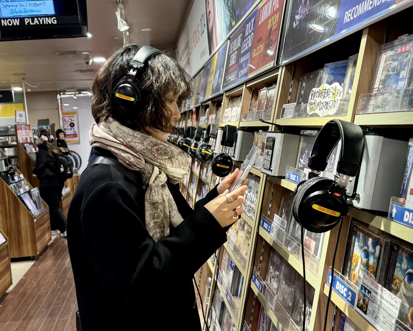 我们摇滚狗出来旅游是这样的