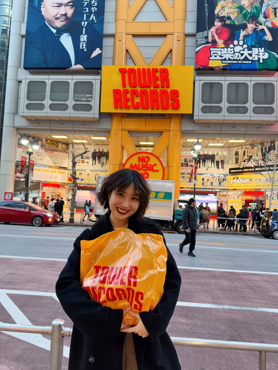 我们摇滚狗出来旅游是这样的