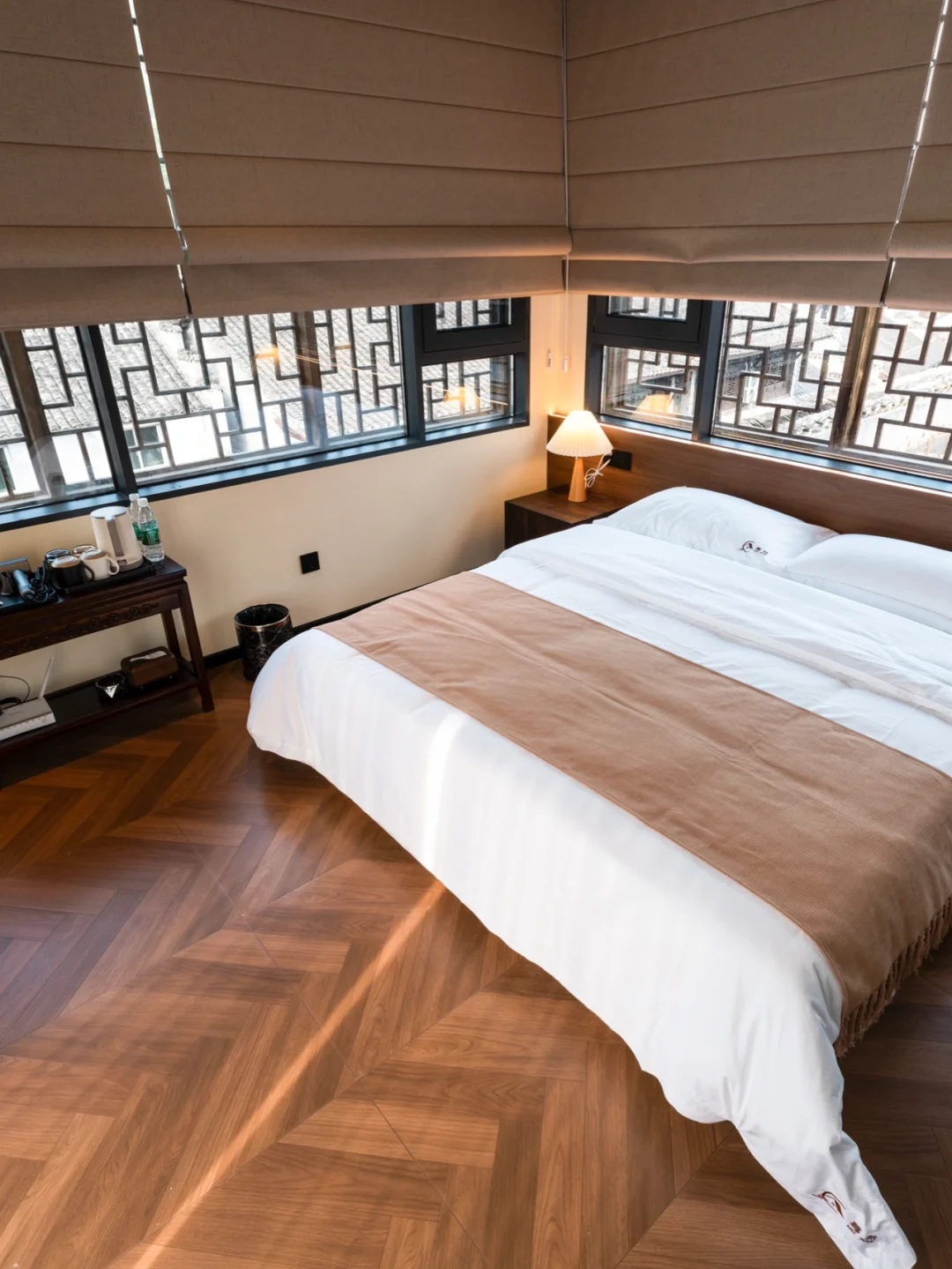 茶峒丨因为一本书，去了一座城