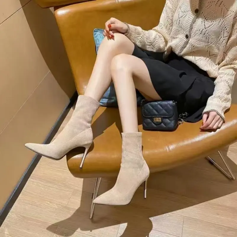 2023秋冬新款短靴女高跟细跟尖头黑色弹