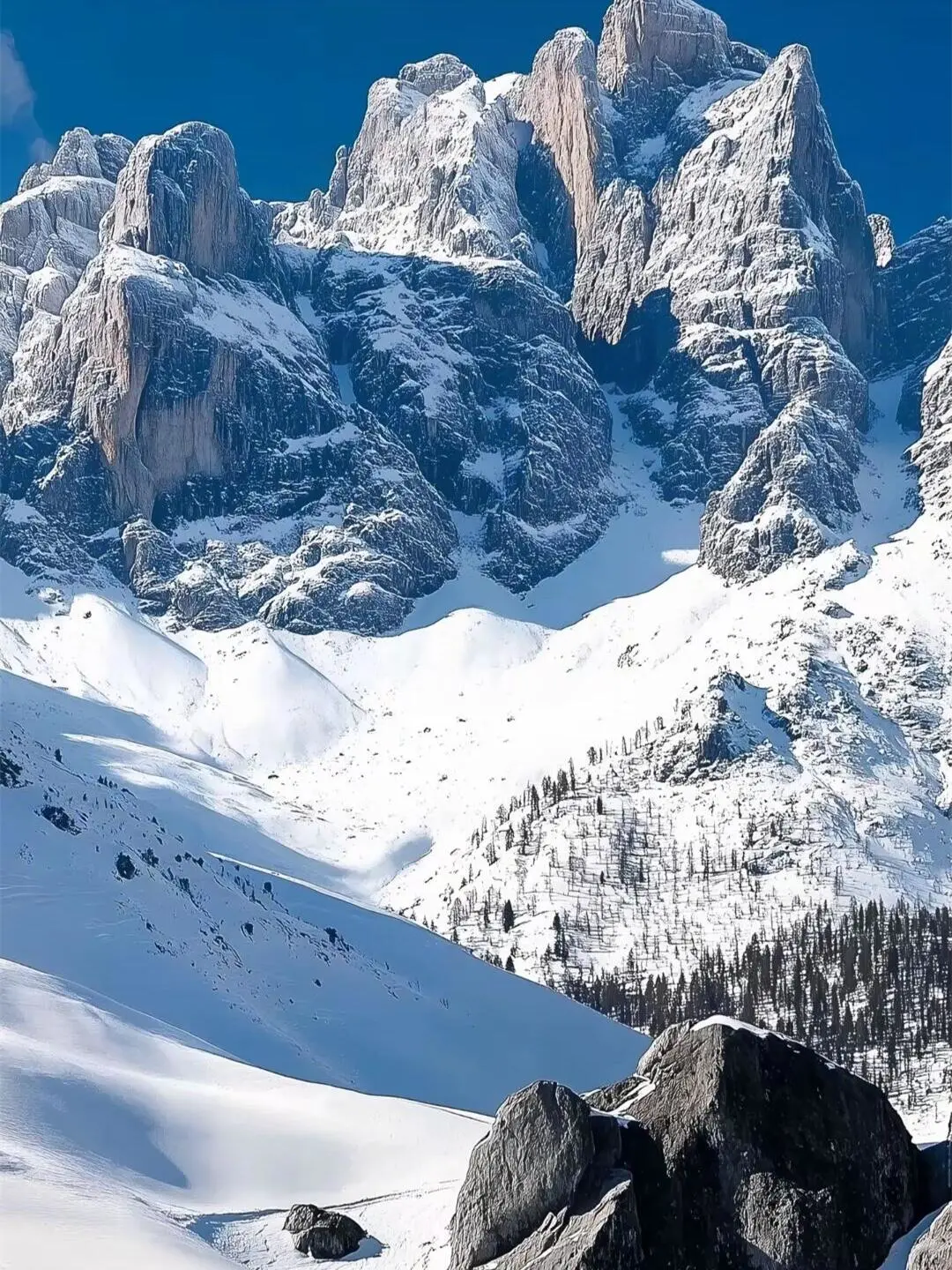 云南旅游攻略，七天花了2700，情侣路线！