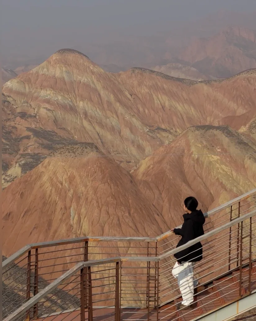 📍 𝑳𝒂𝒏 𝒁𝒉𝒐𝒖 | 水墨丹霞🏜️