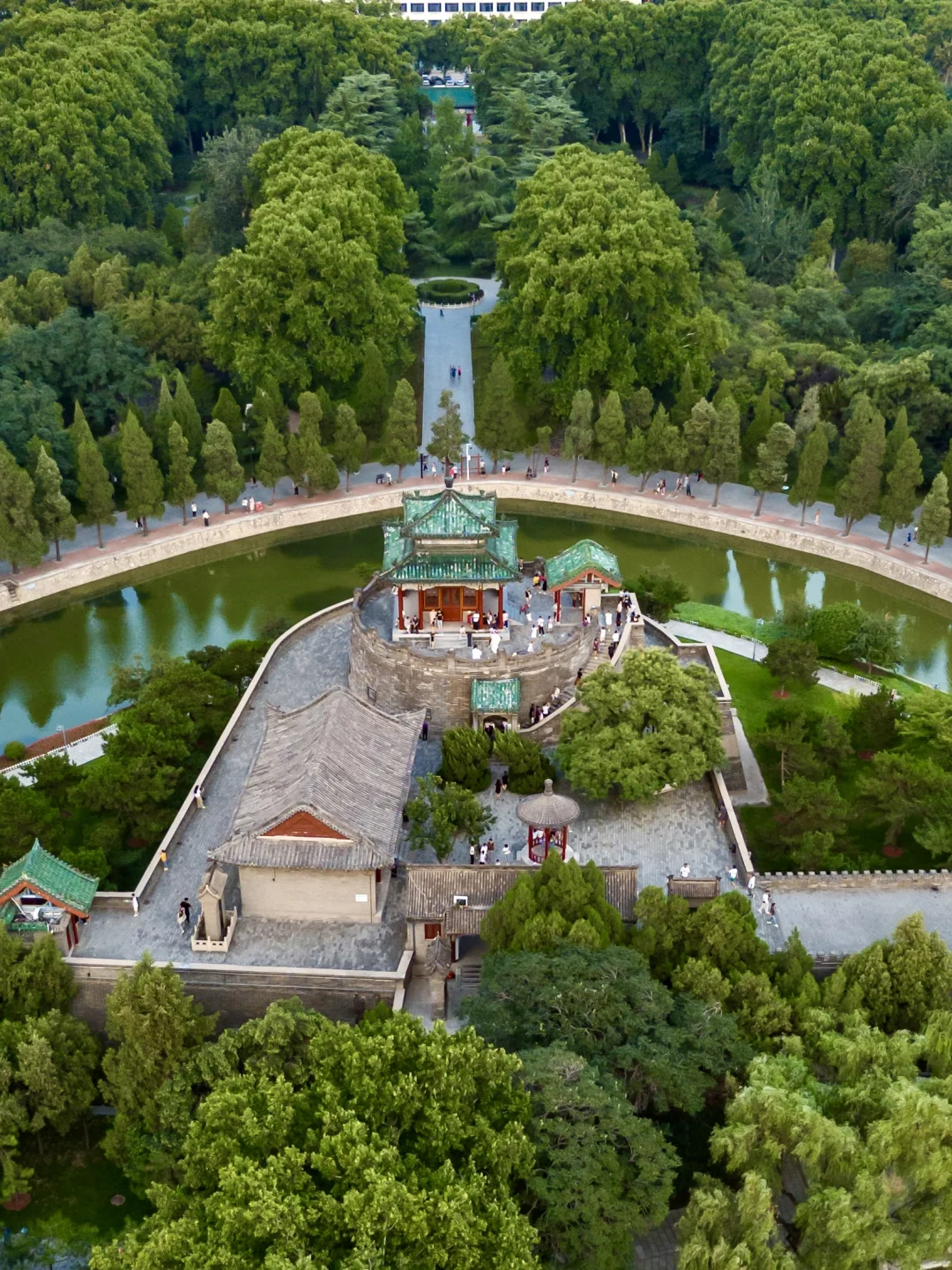 本地人疯狂安利，邯郸必去的景点·丛台公园❗️