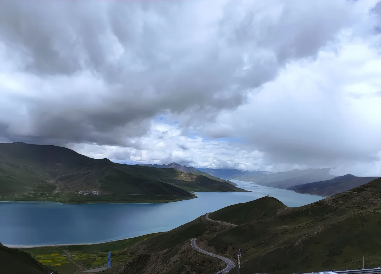 西藏会惩罚每一个乱带充电宝的人。