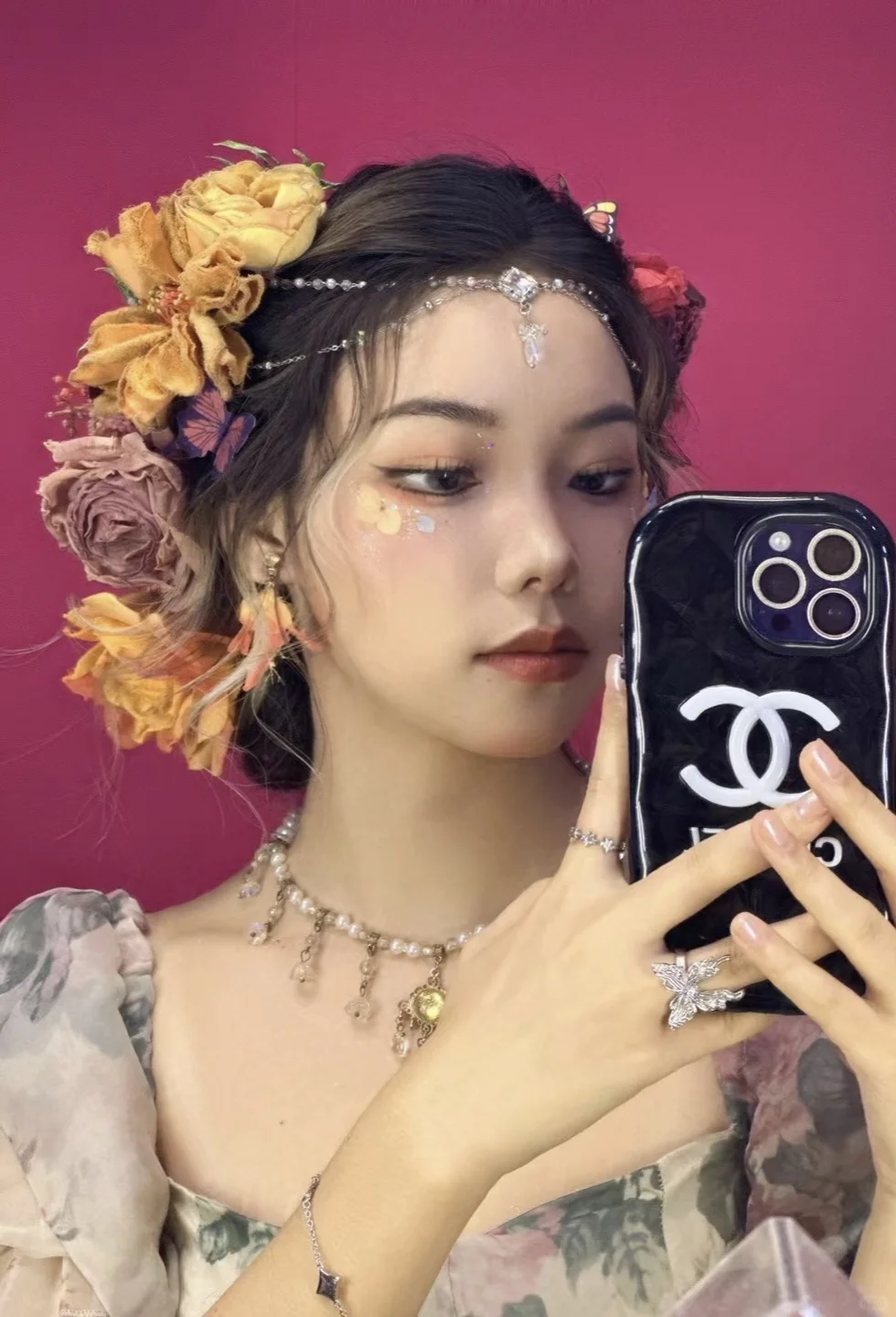 有没有人帮我做旅游攻略，给小费本人不扣