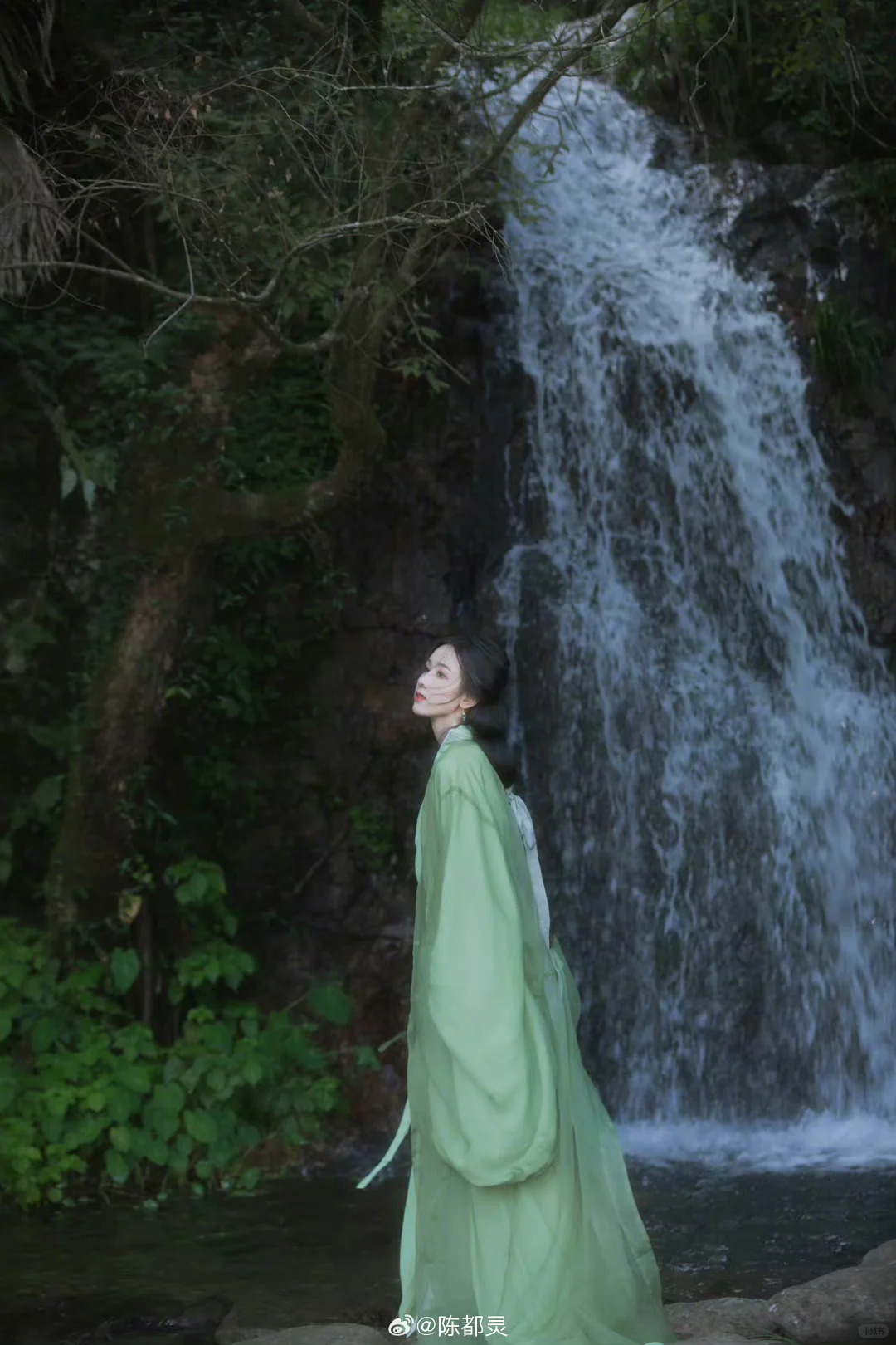 陈都灵！！！你真的是我的白月光！！！