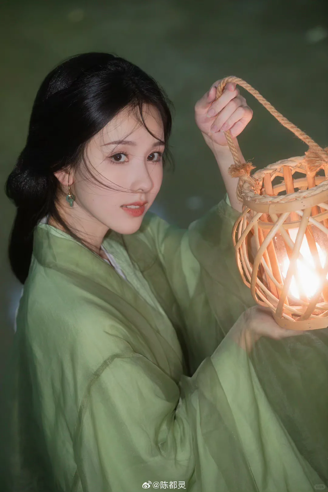 陈都灵！！！你真的是我的白月光！！！