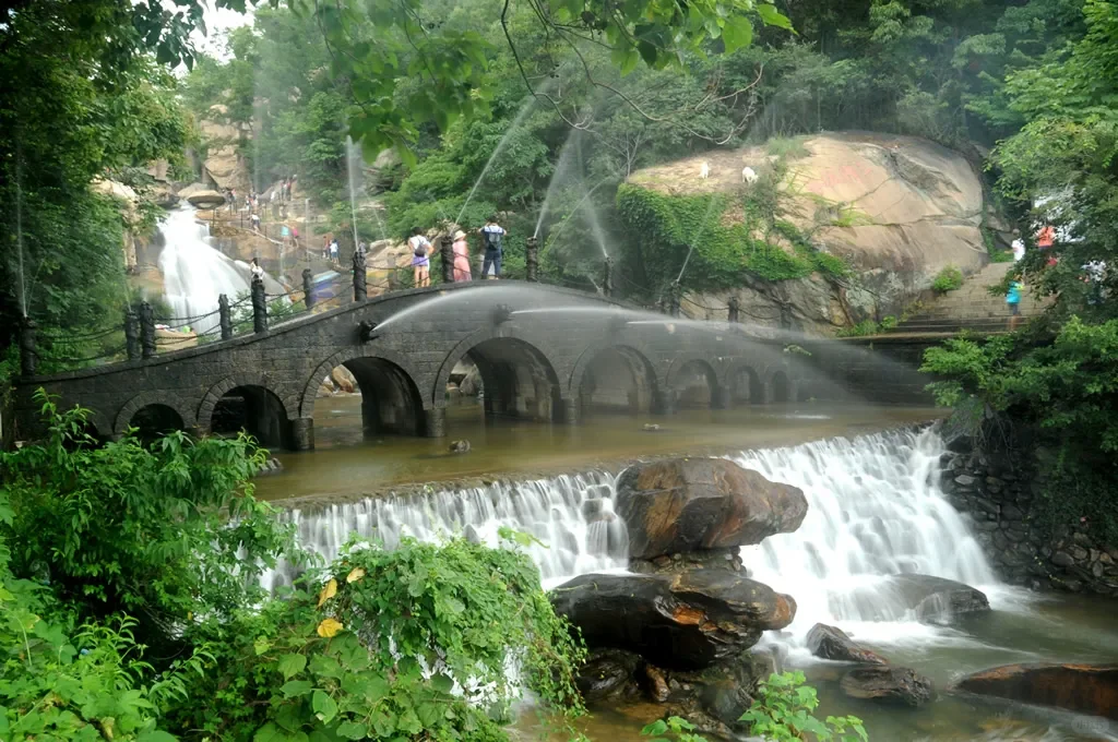 标题：连云港超棒的五大景点推荐😎✨