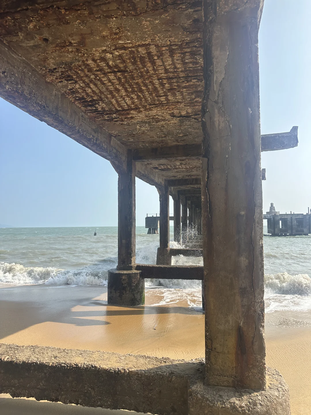 没去热门景点，来了汕尾小众沙滩