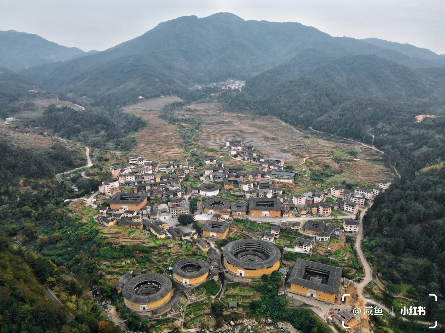 初溪土楼群：穿梭时光的窗户和文化的边界