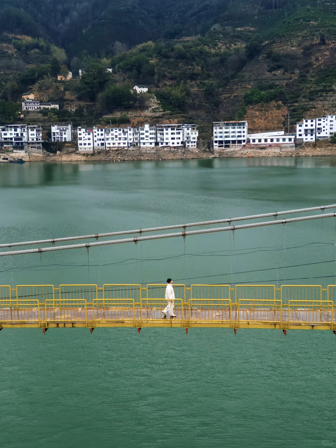 来皖南花的最值的一笔钱❗️11块公交船看江景