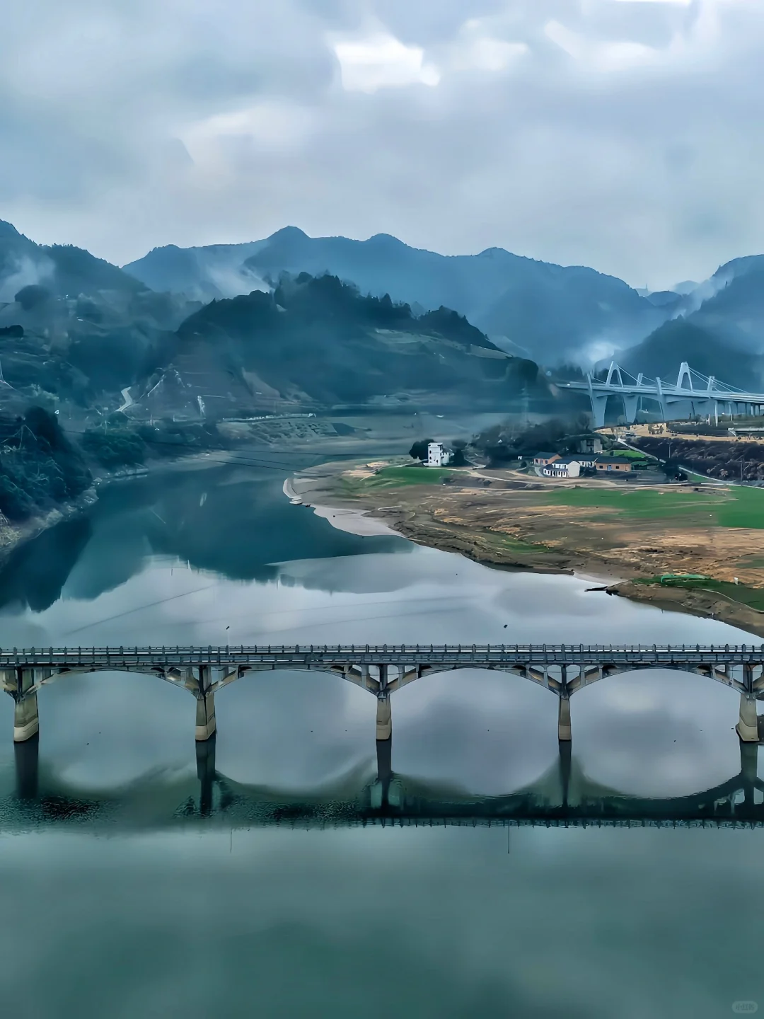 来皖南花的最值的一笔钱❗️11块公交船看江景