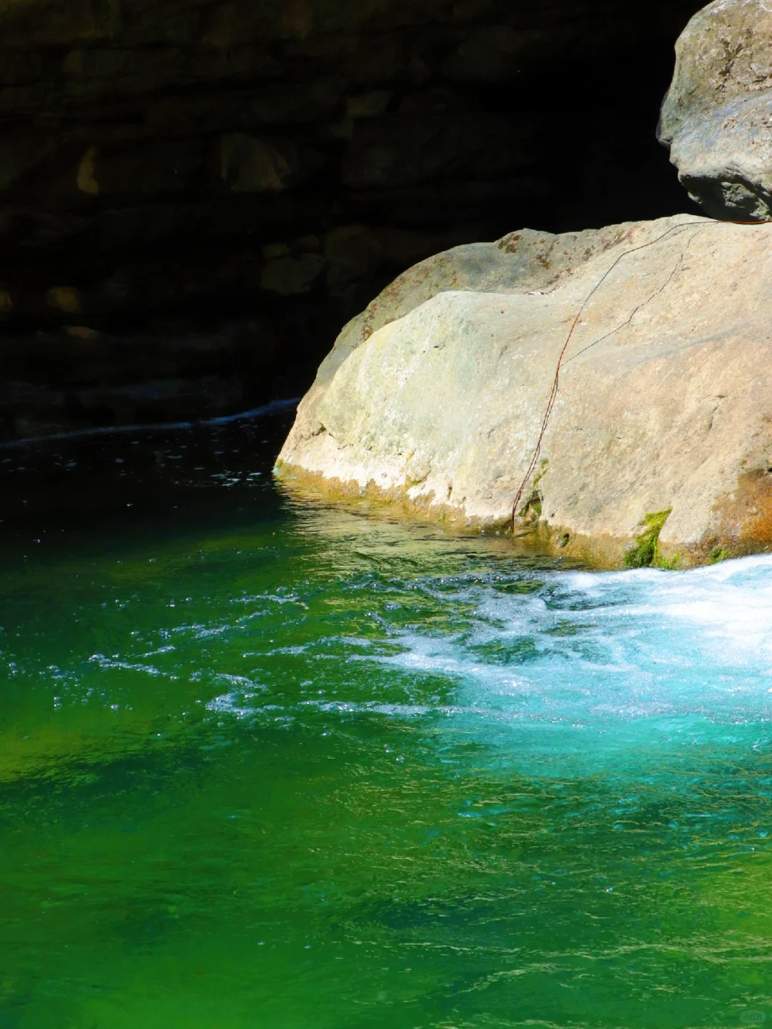 美哭了😭河南这个景区简直堪称“小九寨沟”‼️