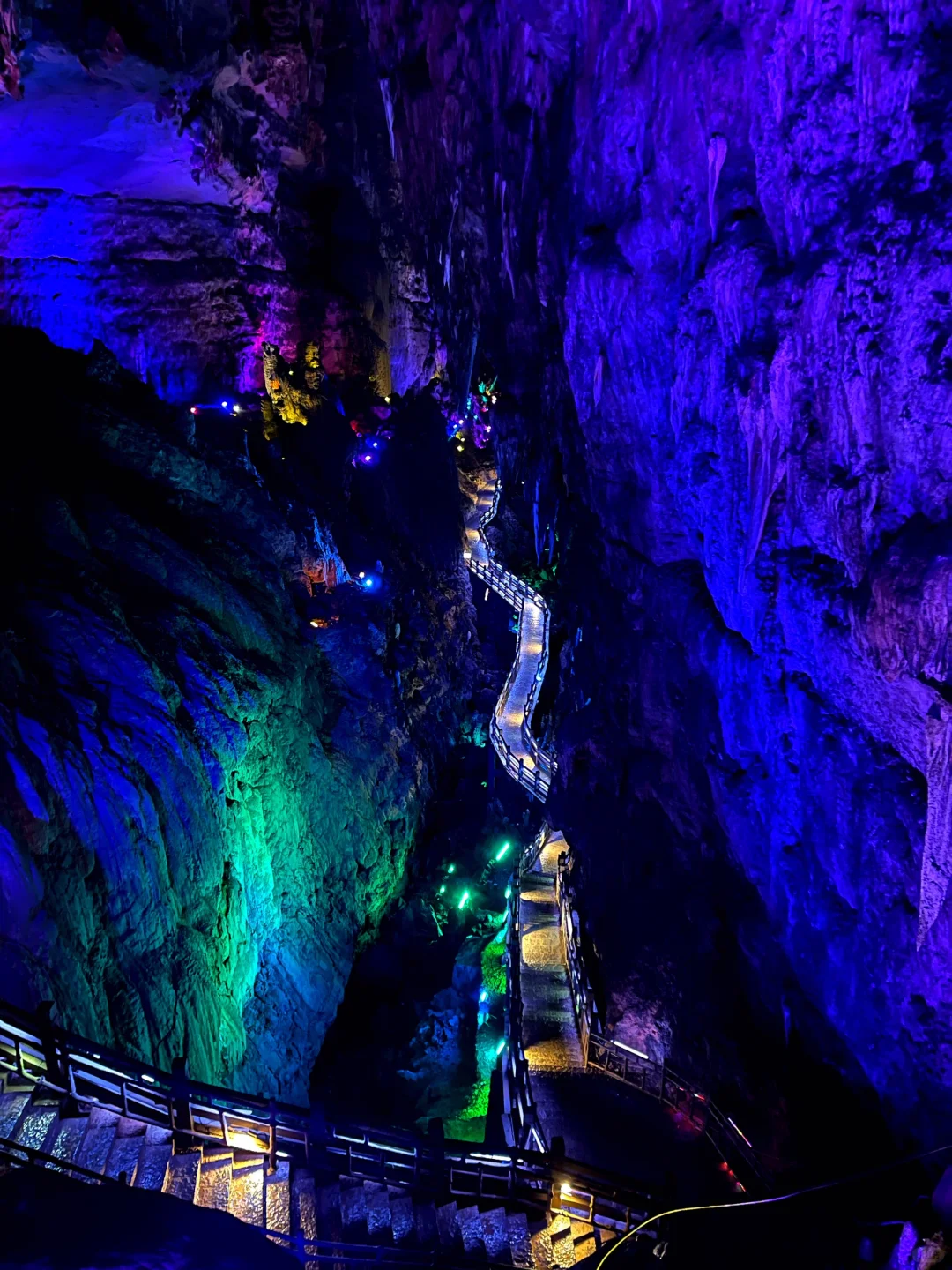 在重庆酉阳，找到了陶渊明笔下的真·桃花源！