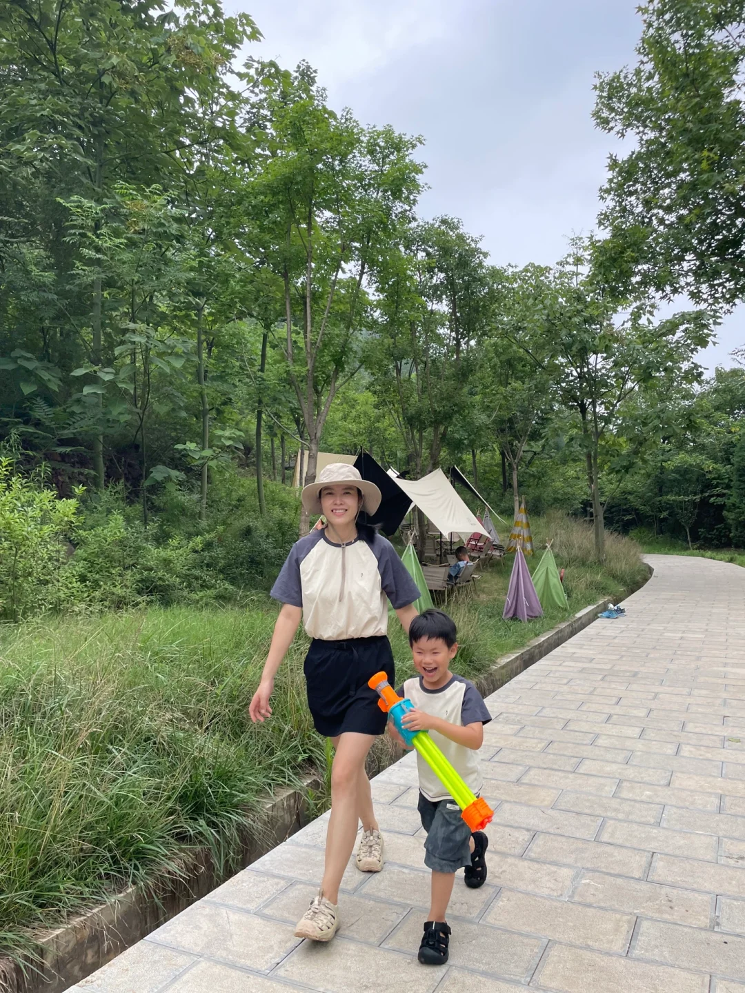 徒步一年，推荐给大家9条值得走的路线