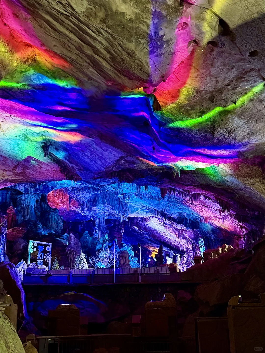 小红书跟风超成功❗️来到萤火虫般梦幻仙境❗️