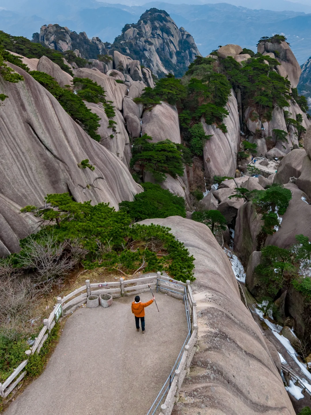 以为黄山够美了‼️直到遇到哪吒敖丙登天柱山