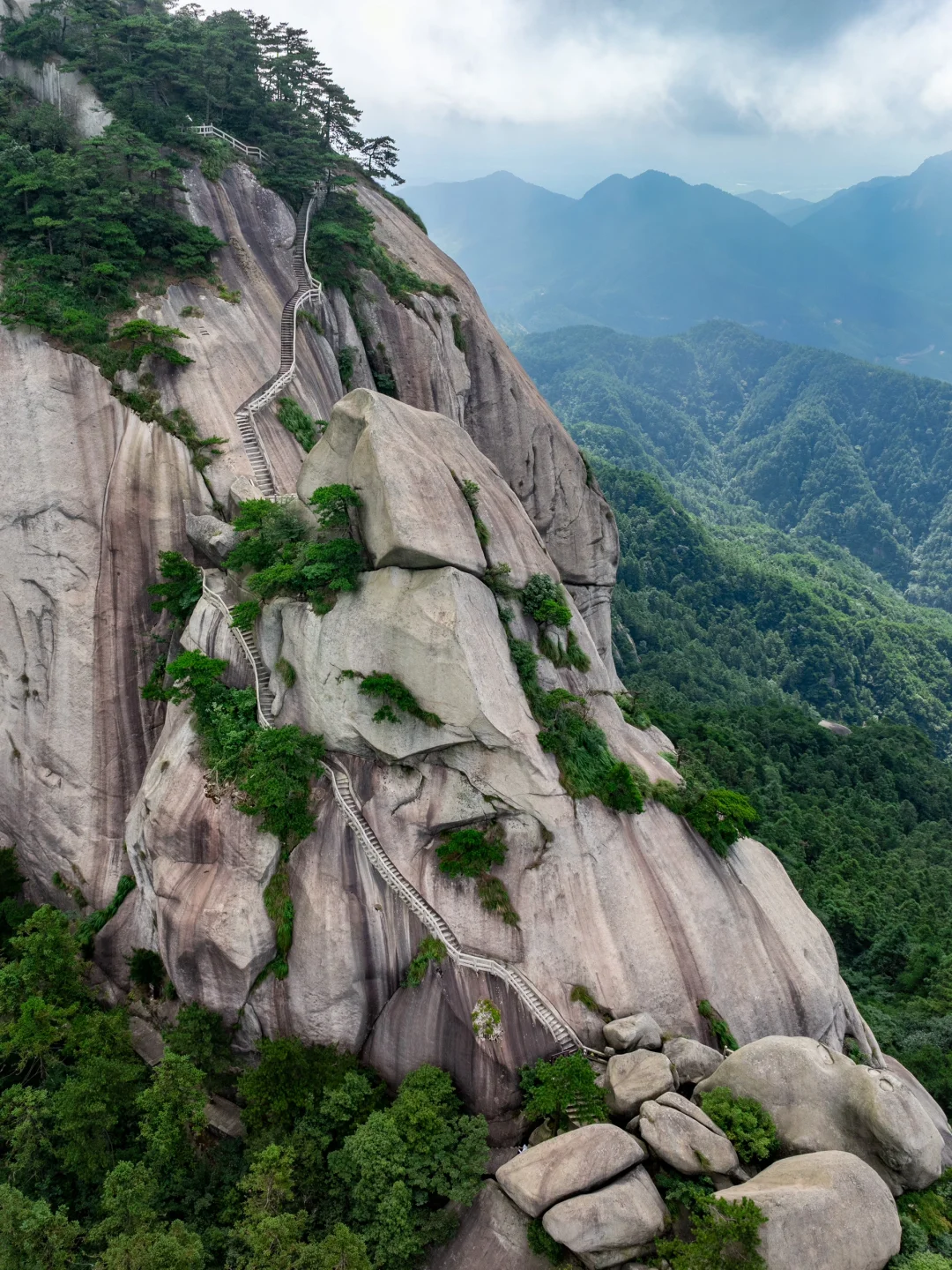 李白没有骗人‼️这里不输黄山！