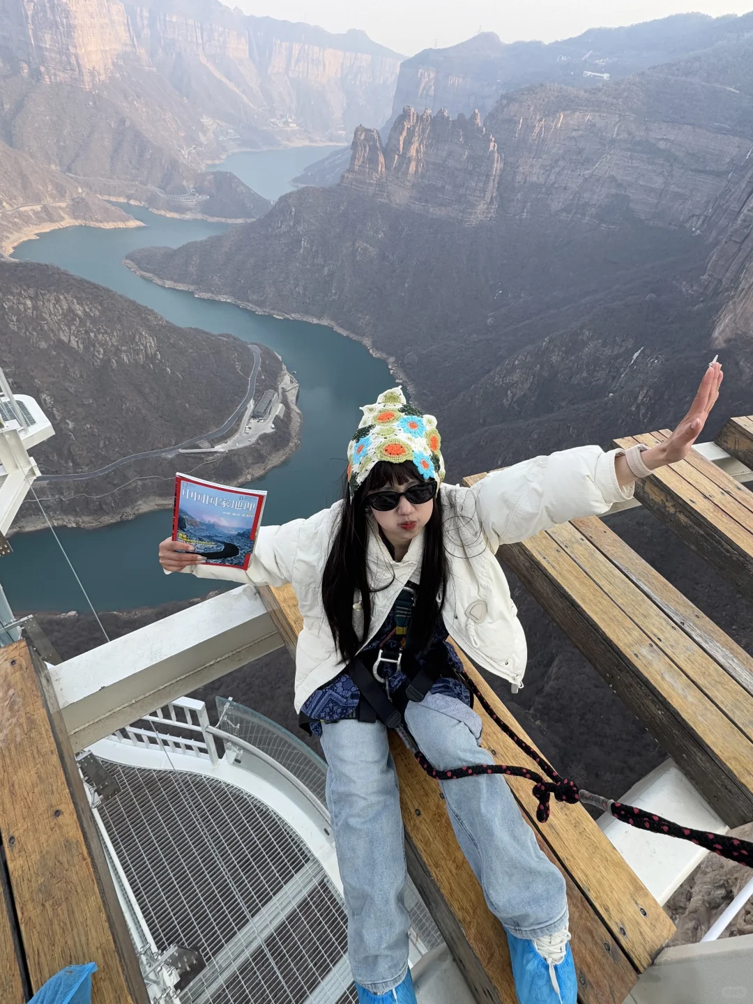 崖天下，，救命啊啊啊啊