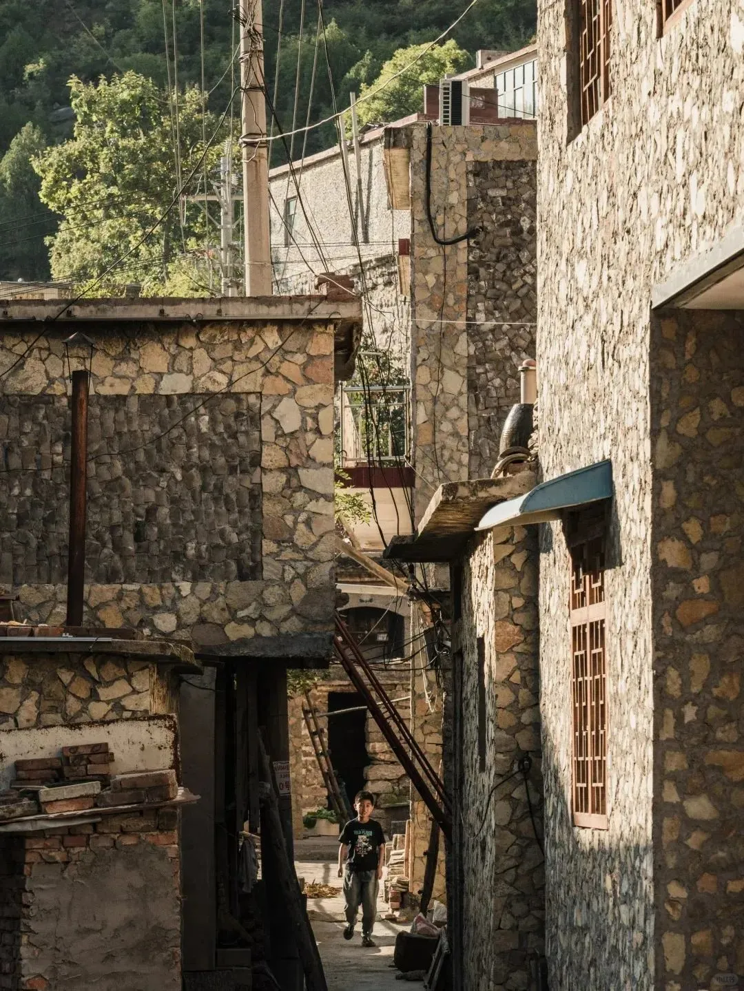 藏在太行山深处的石头王国，百年古村！