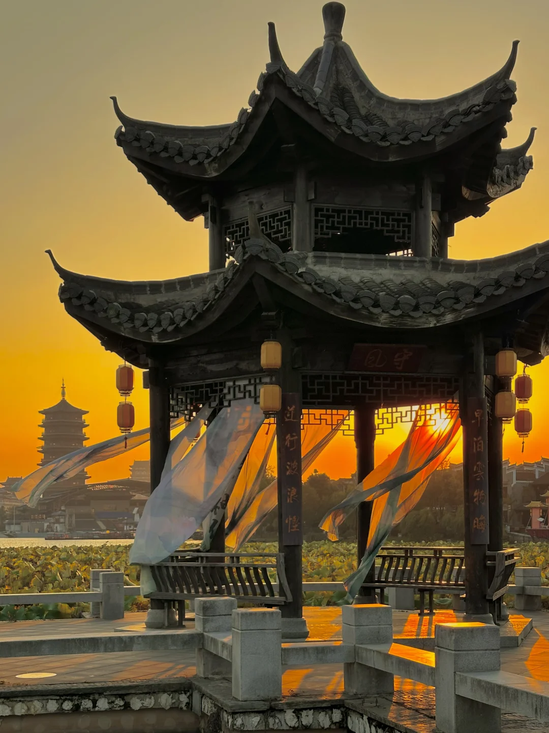 如果你也喜欢日落，不妨我们交换一张🌅