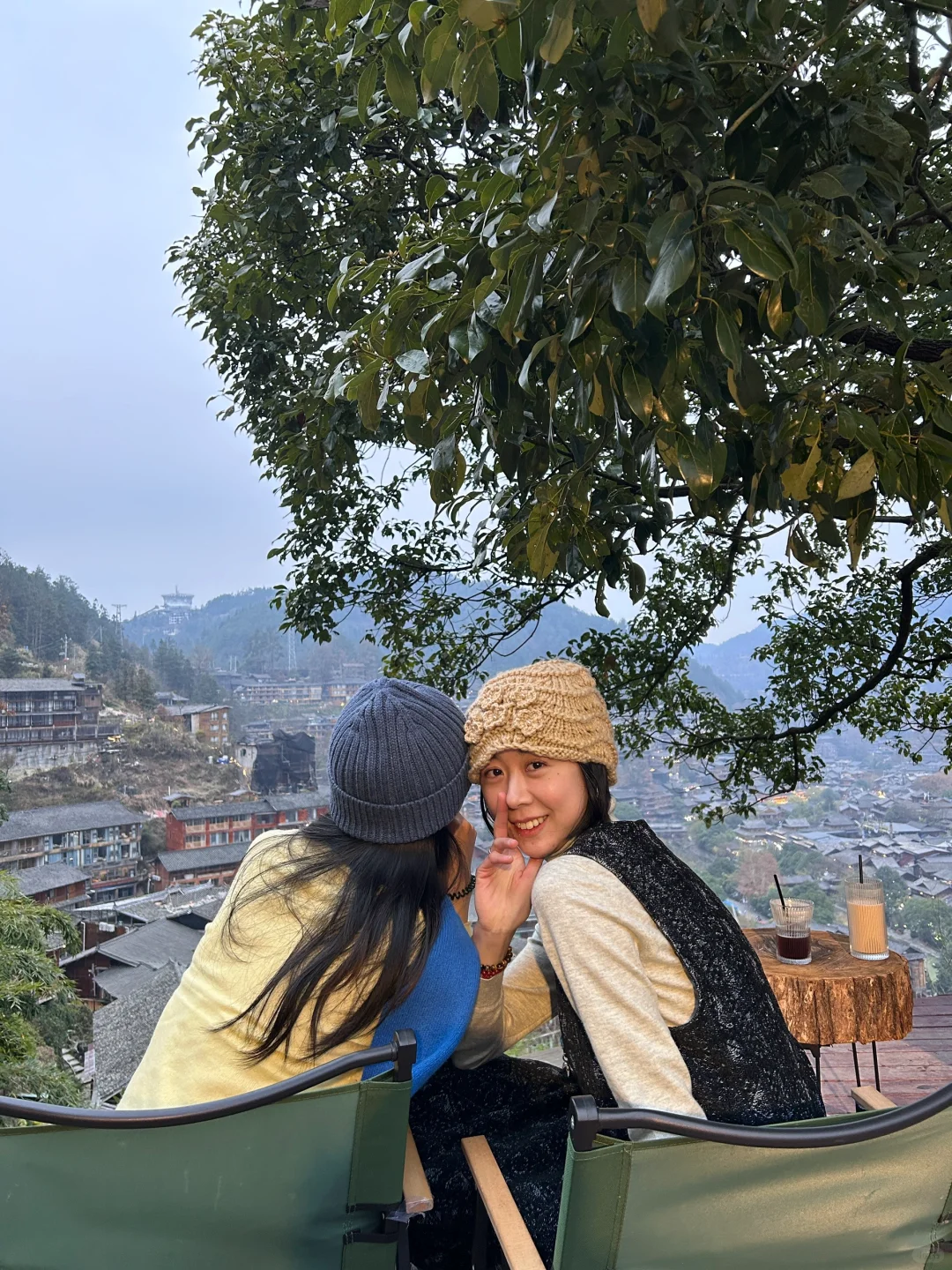 千户苗寨最佳观景点——📍猪圈咖啡屋☕️