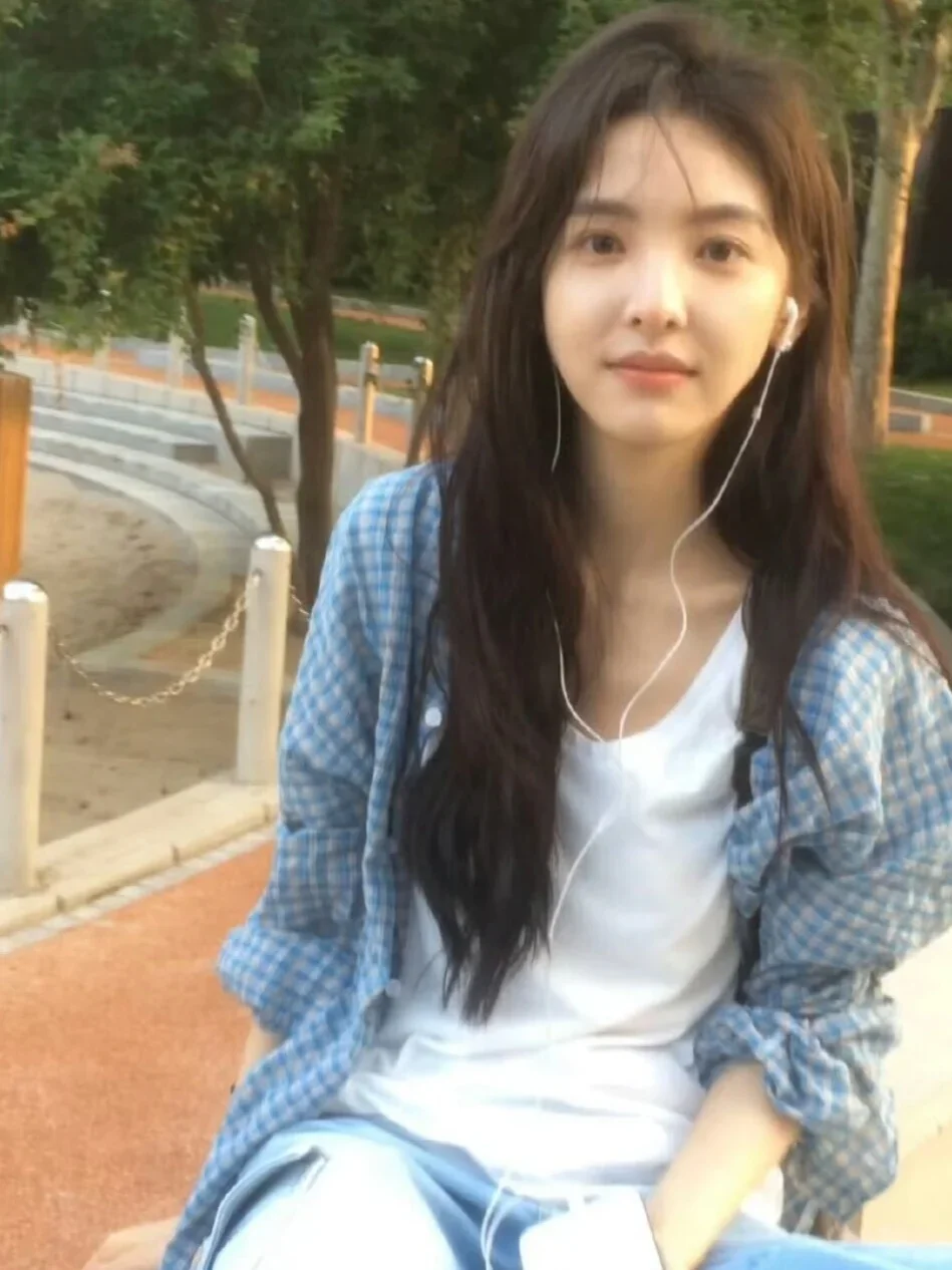 瘦！今日份减肥动力：章若楠！（166厘米，90斤）