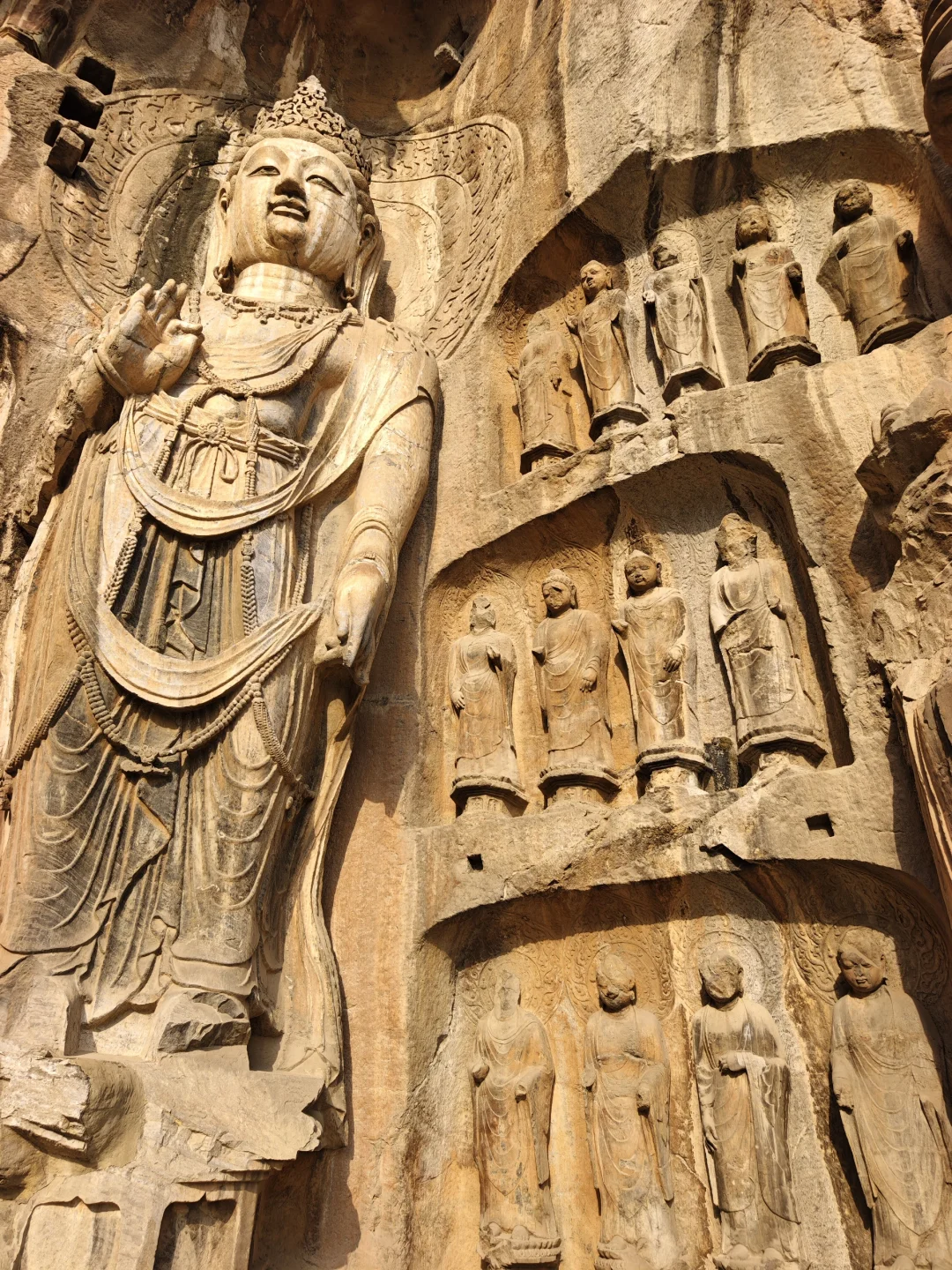 河南～洛阳龙门石窟