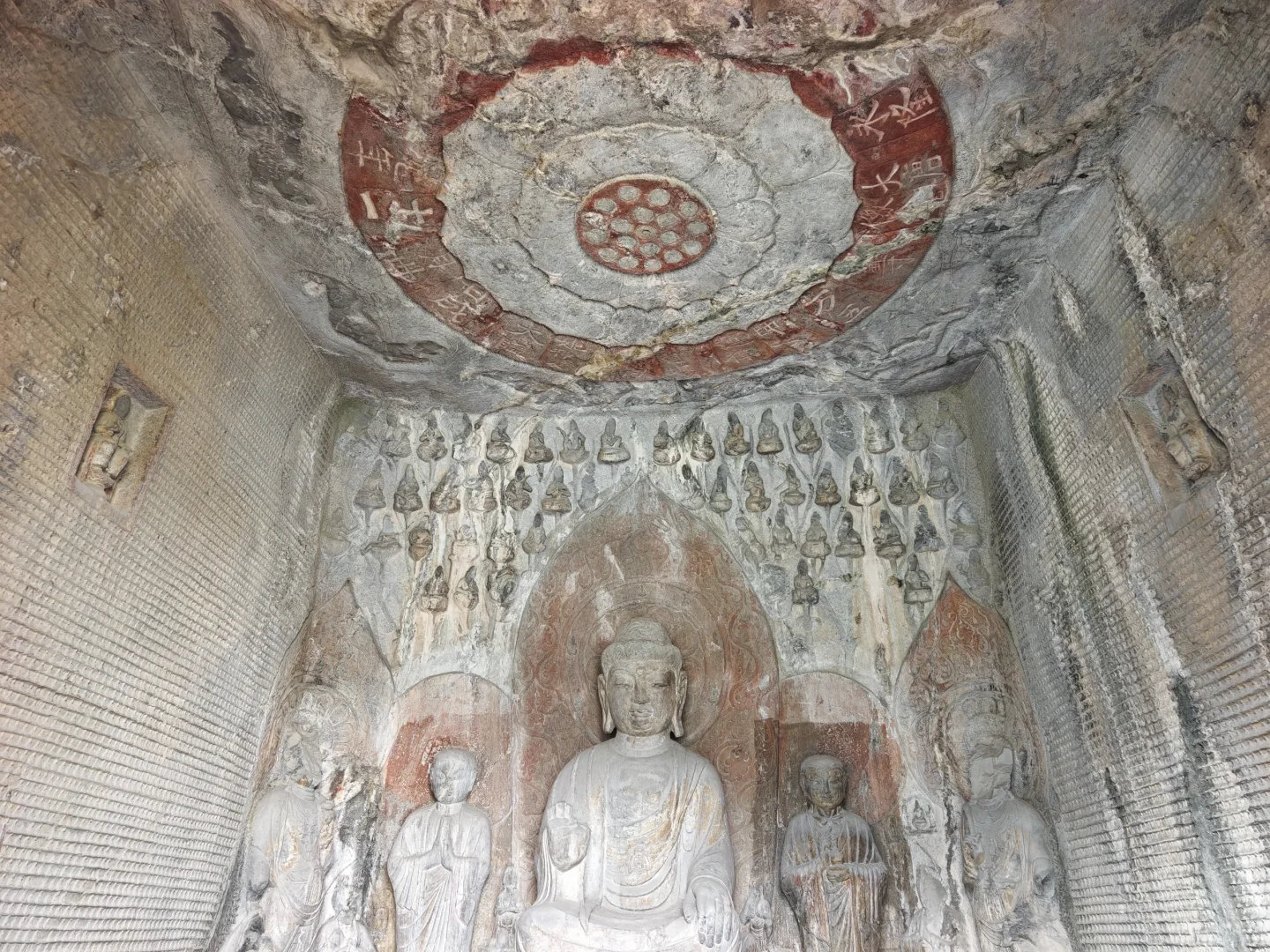 河南～洛阳龙门石窟