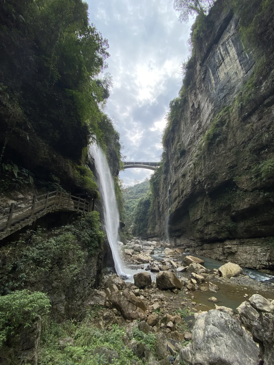 7小时挑战恩施大峡谷，累到极致的震撼体验