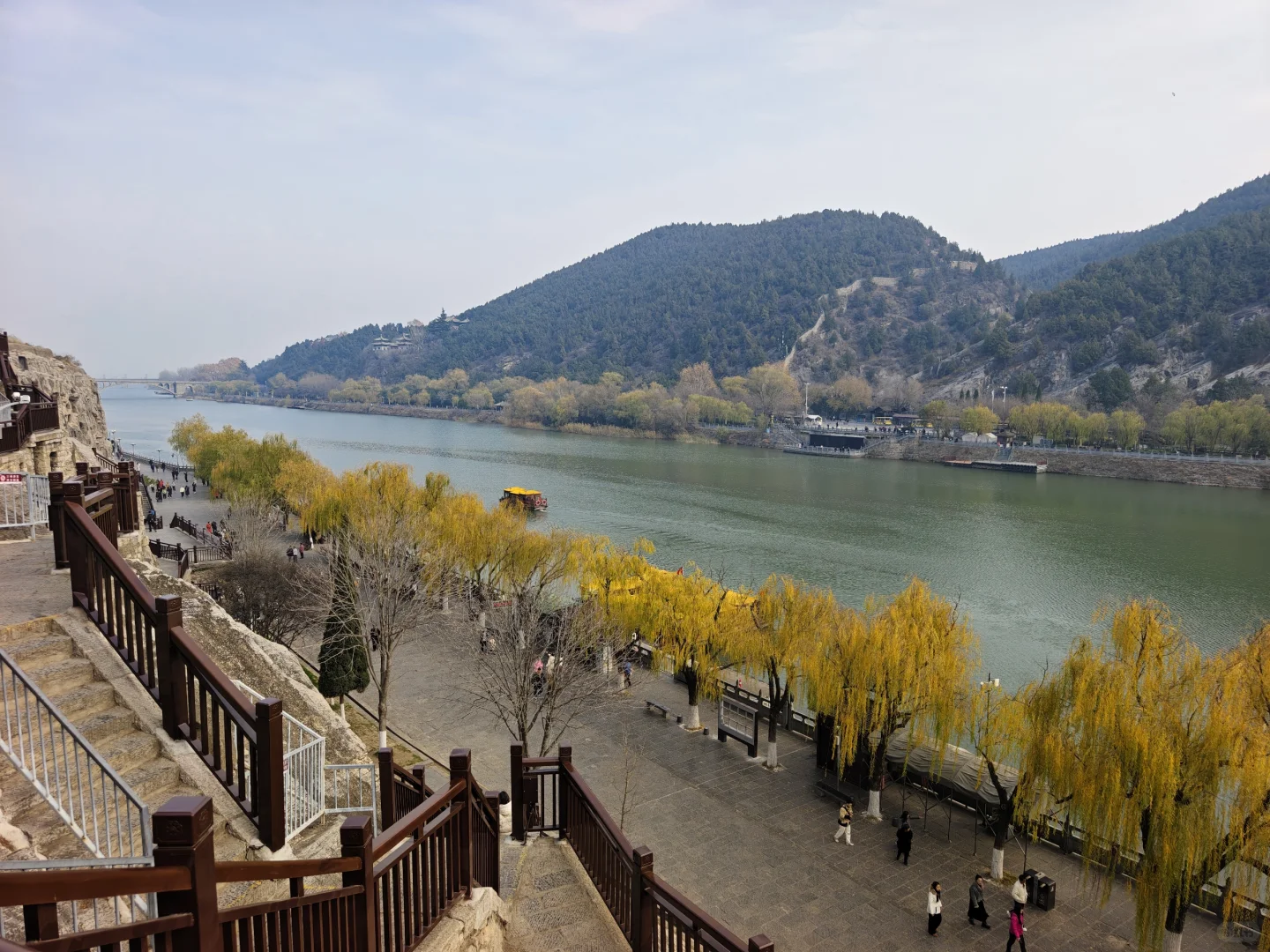 河南～洛阳龙门石窟