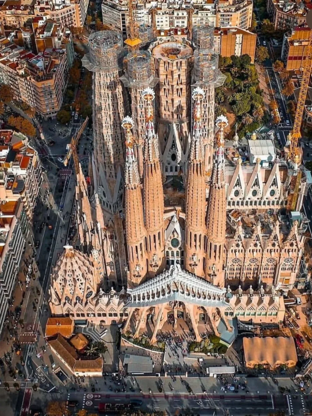 西葡旅游现状⚠️没做旅游攻略别在3-6月来