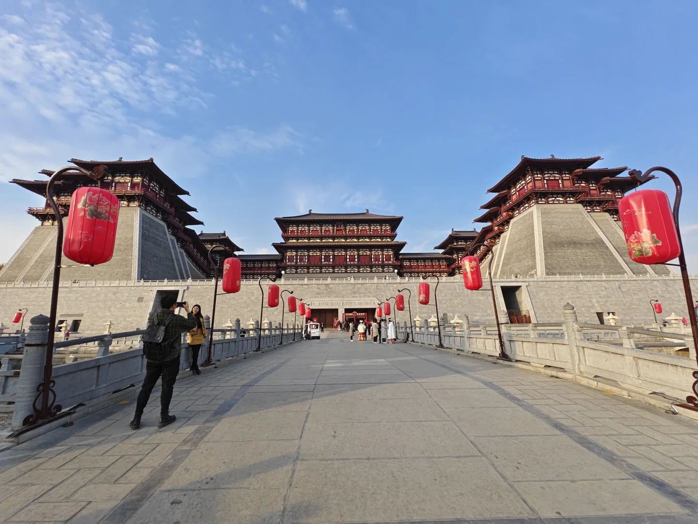 河南～洛阳龙门石窟