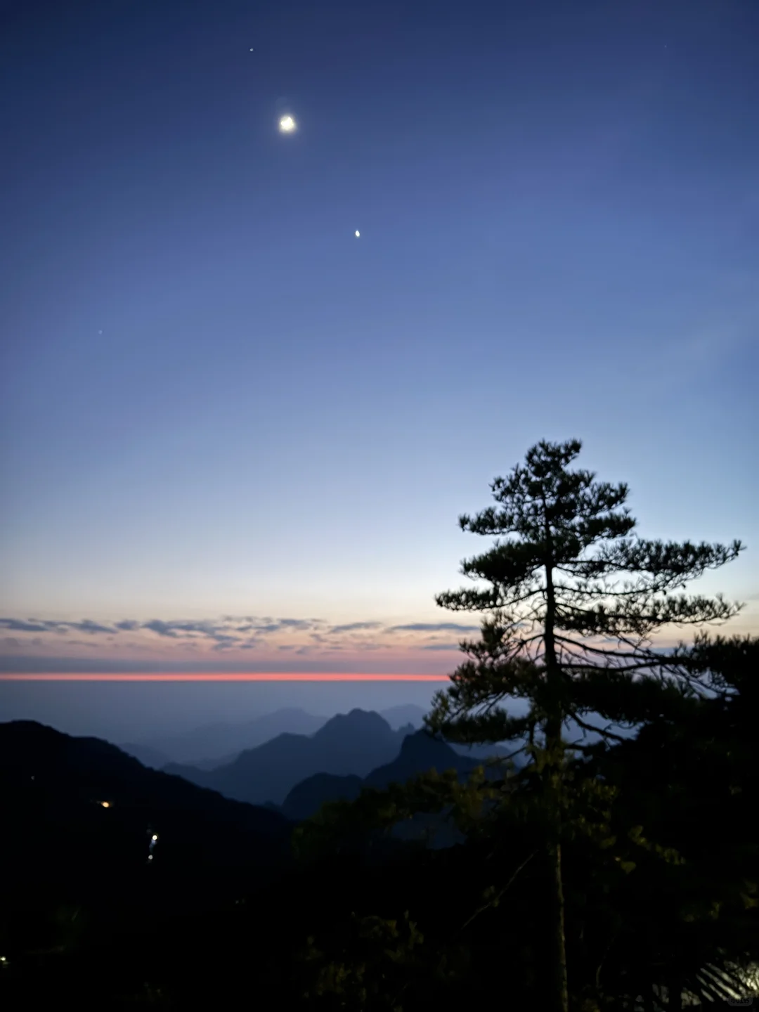 徐霞客我下次还信你！黄山的落日初雪和星星