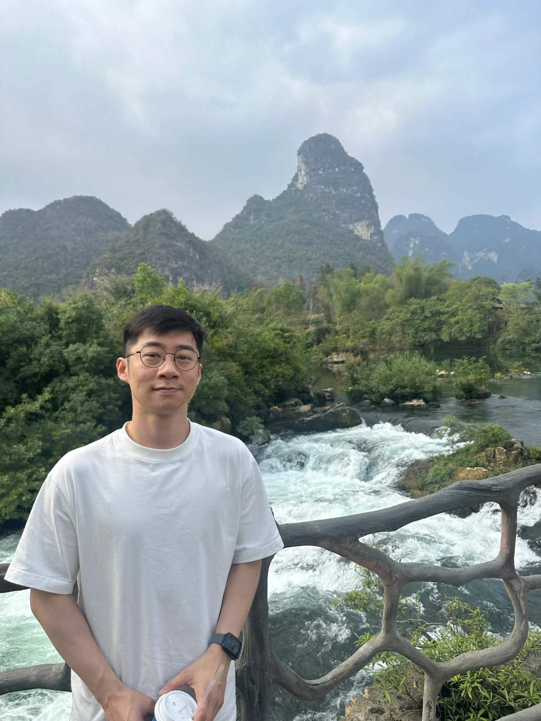 2.28 德天大瀑布 3.1 二月二峒那屿湾