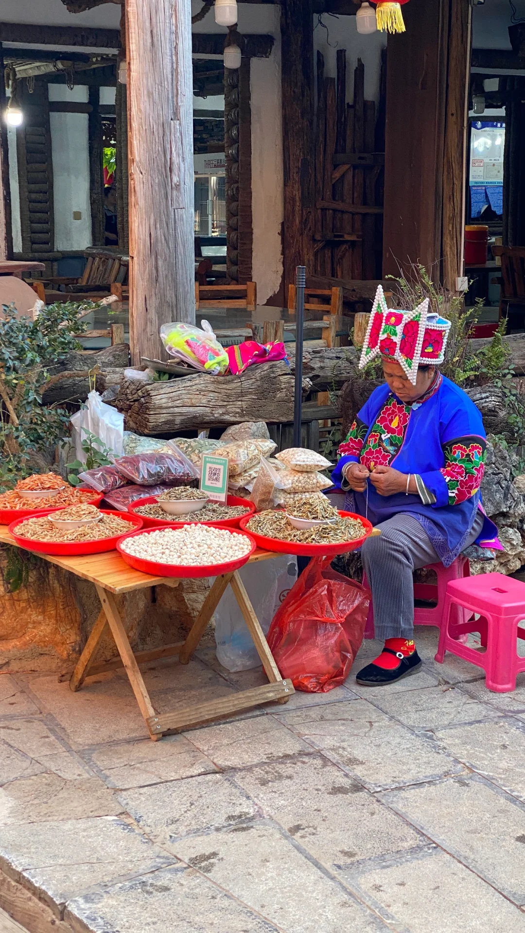 文山州丘北县普者黑景区仙人洞村